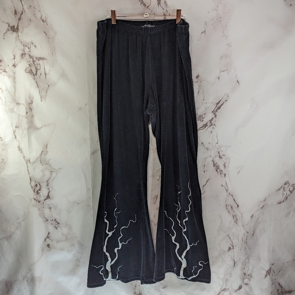Dolls Kill X Monsters Pants Women 2X Black Flare Wide Leg Velour Bat Embroidered - Picture 6 of 13
